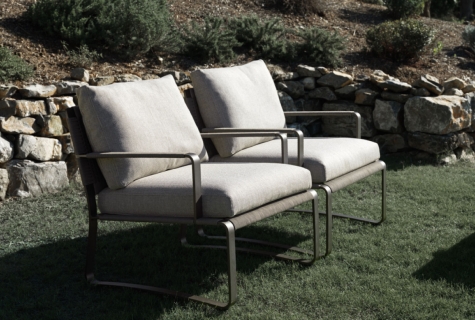 Phoenix-armchair by simplysofas.in